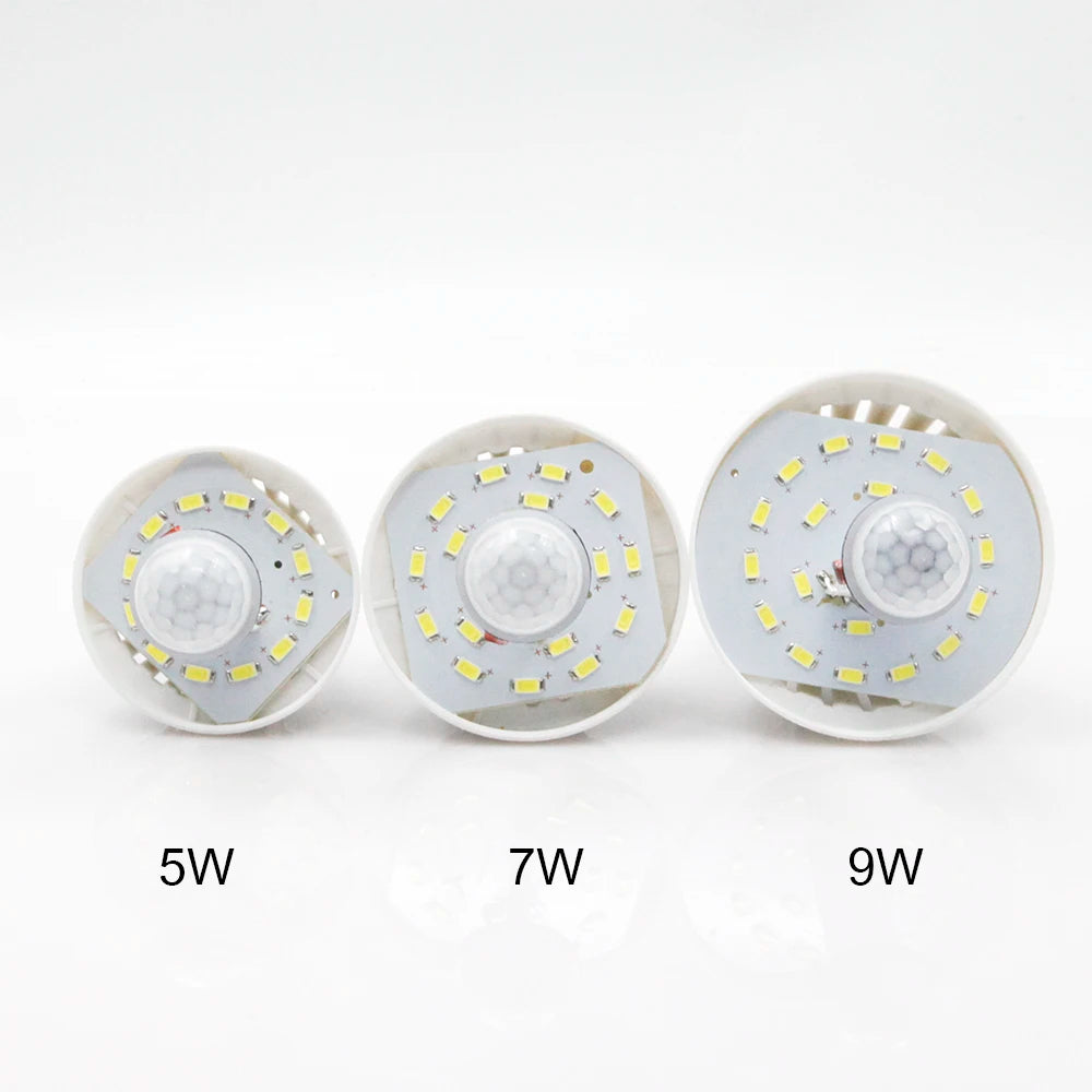 Infrared motion sensor with smart LED lamp - vue 4 sur 6