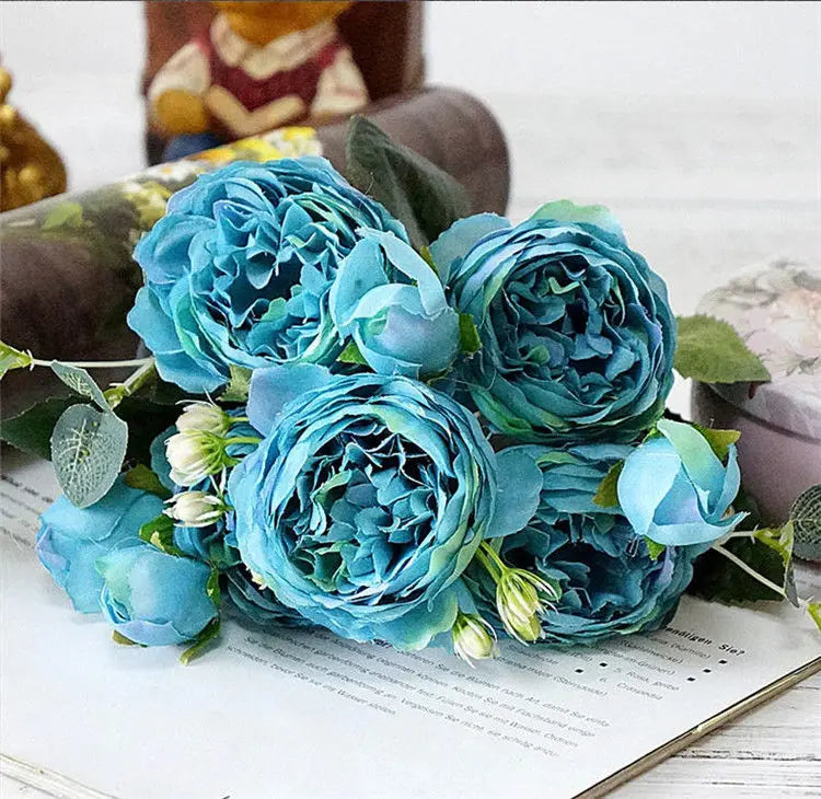 Beautiful artificial flower bouquet for weddings and decoration - vue 12 sur 13
