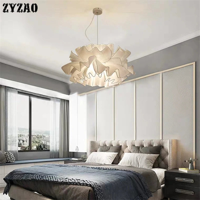 Modern fabric pendant light for romantic nordic lighting