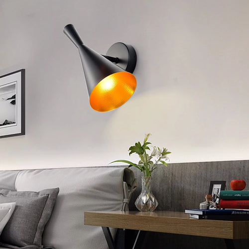 Creative Nordic modern rotating wall light - vue 3 sur 6