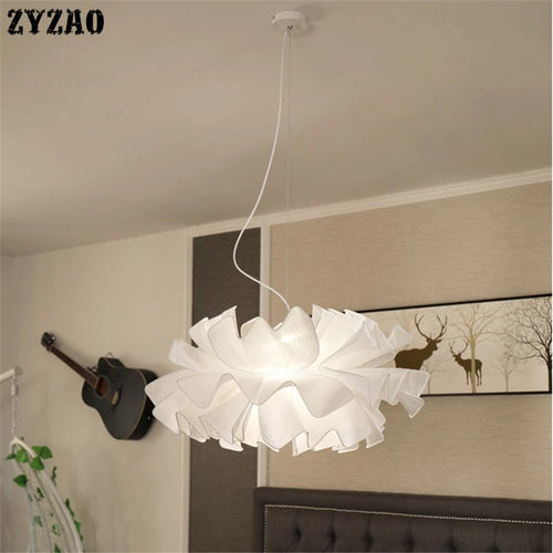 Modern fabric pendant light for romantic nordic lighting - vue 3 sur 12