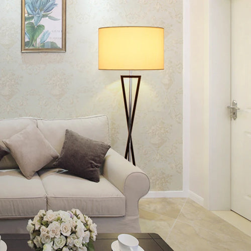 Nordic iron and fabric LED floor lamp for modern interiors - vue 5 sur 6