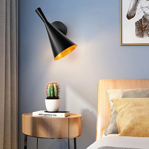 Creative Nordic modern rotating wall light - vue 2 sur 6