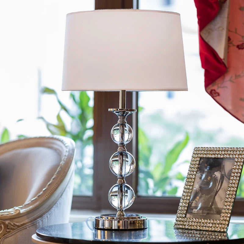 Modern luxury LED table lamp night light decor - vue 3 sur 8