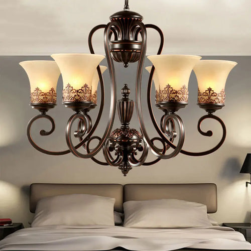 Luxurious 6-arm european style chandelier for elegant decor - vue 3 sur 16