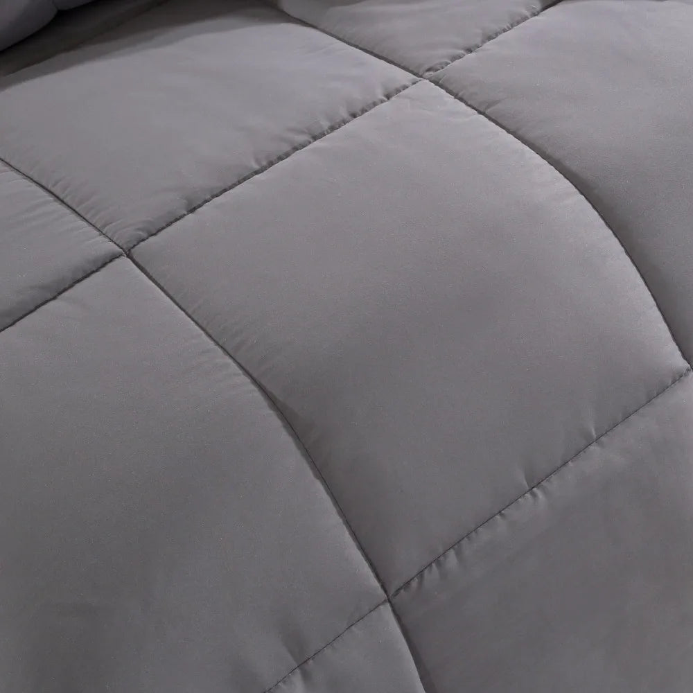 Down Alternative Comforter, Duvet Insert, Medium Weight for All Season, Fluffy, Warm, Soft & Hypoallergenic - vue 2 sur 4