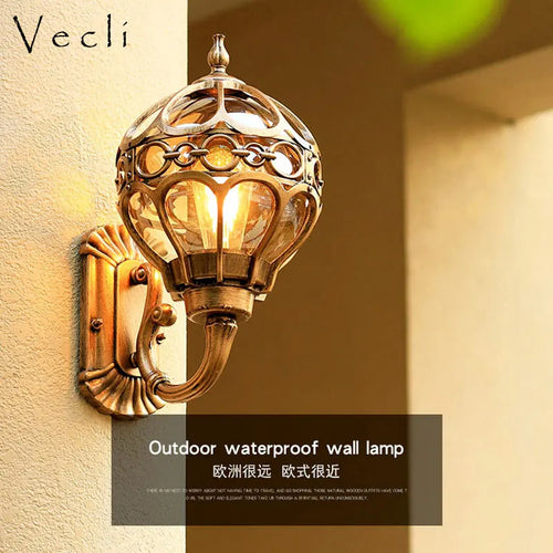 Waterproof outdoor wall light for garden and decor - vue 3 sur 8