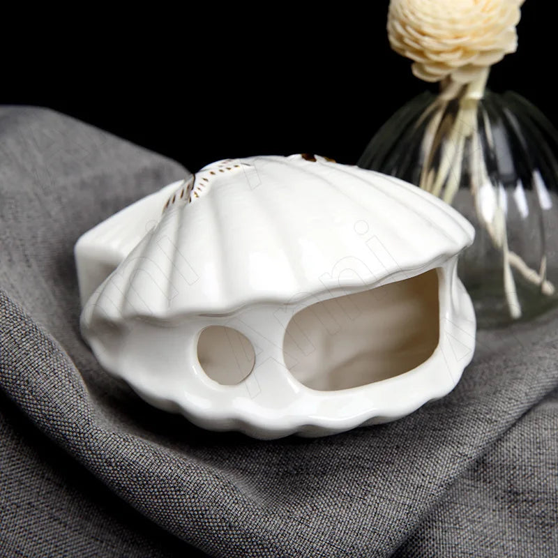 creative gold accessory set for modern bathroom