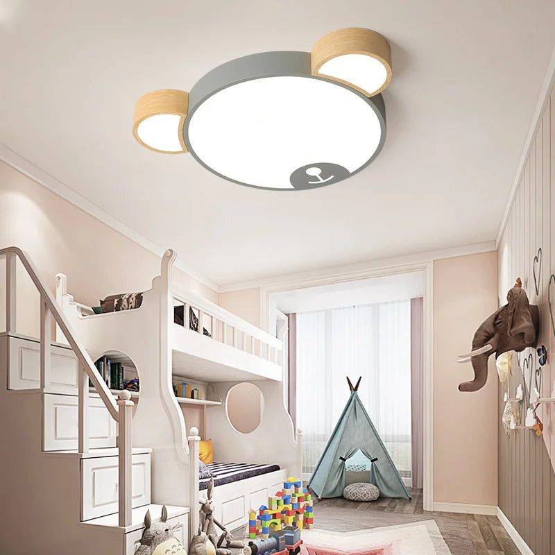 Modern creative LED wooden bear ceiling light
