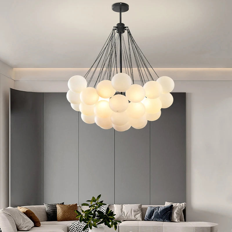 Nordic design glass bubble chandelier for a modern interior - vue 4 sur 10