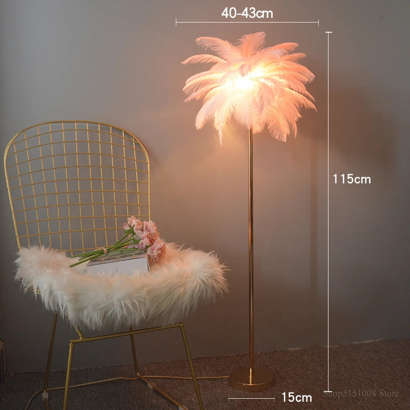 Nordic ostrich feather floor lamp with LED lighting - vue 11 sur 12