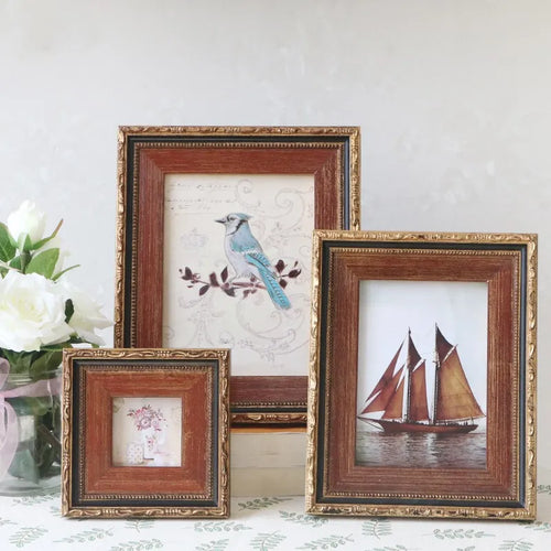 Retro solid wood photo frame for family décor - vue 2 sur 7