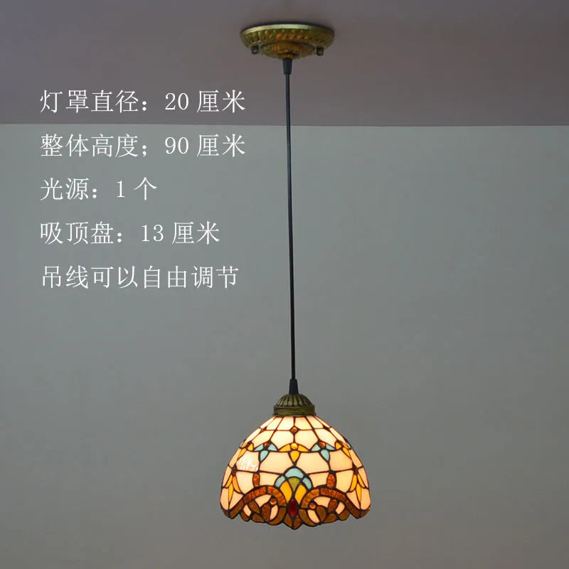 Baroque stained glass pendant light for an elegant interior - vue 12 sur 15