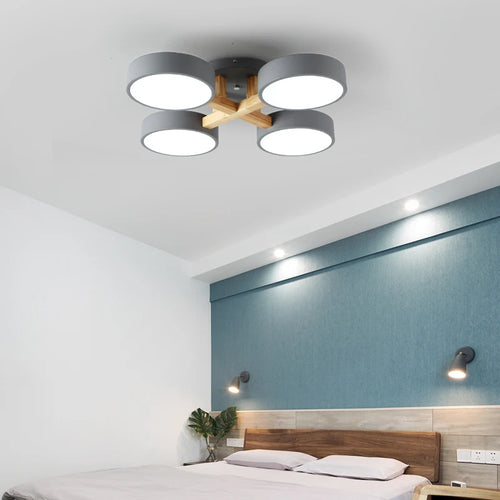 Modern LED ceiling light in acrylic and wood molecular design - vue 5 sur 11