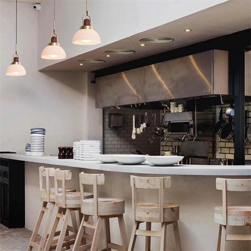 Nordic glass pendant light for modern and elegant spaces - vue 10 sur 10