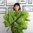 Set of 12 artificial maple leaves for autumn decoration