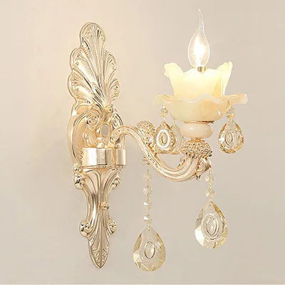 Modern crystal wall light for elegant interiors - vue 15 sur 22