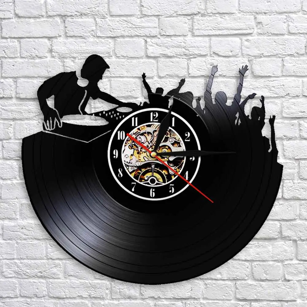 3D vinyl wall clock for disco atmosphere and musical evening - vue 4 sur 7