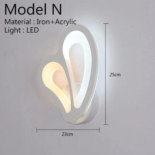 Modern acrylic wall light in American style for elegant interiors - vue 17 sur 23