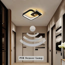 LED ceiling light with PIR motion sensor