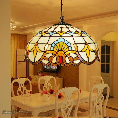 Baroque stained glass pendant light for an elegant interior - vue 2 sur 15