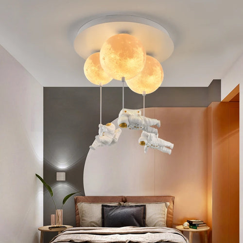 Decorative lunar ceiling light with astronaut, ideal for bedroom - vue 5 sur 15