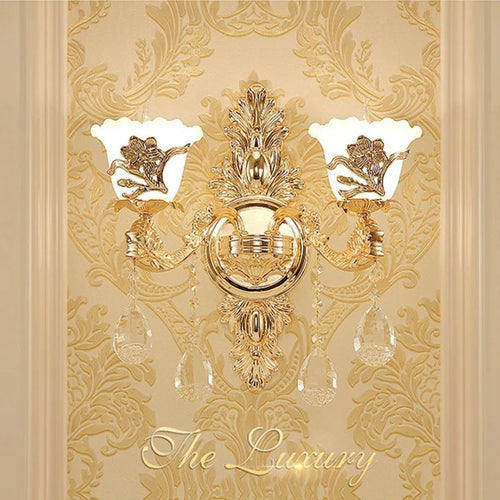 Modern crystal wall light for elegant interiors - vue 2 sur 22
