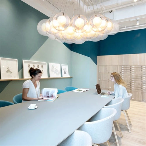 Modern glass LED pendant light for bar or restaurant - vue 4 sur 13