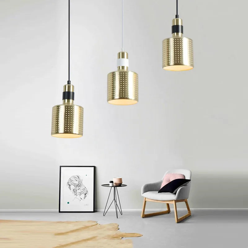 Nordic metal designer pendant light for modern interiors - vue 5 sur 10