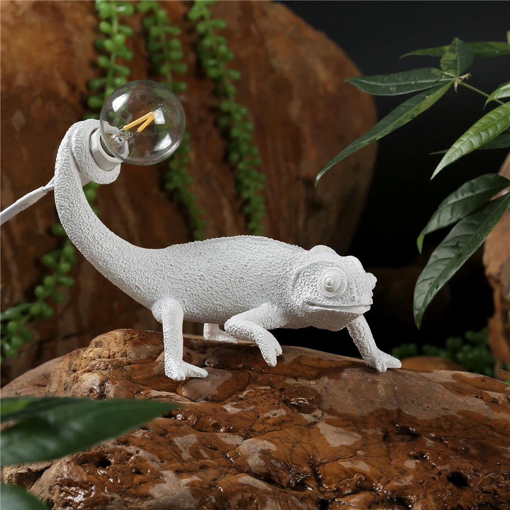 Cute resin lizard wall lamp night light