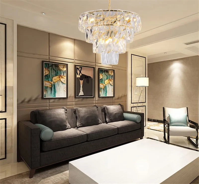 Round gold steel chandelier with crystal LED lighting - vue 6 sur 8
