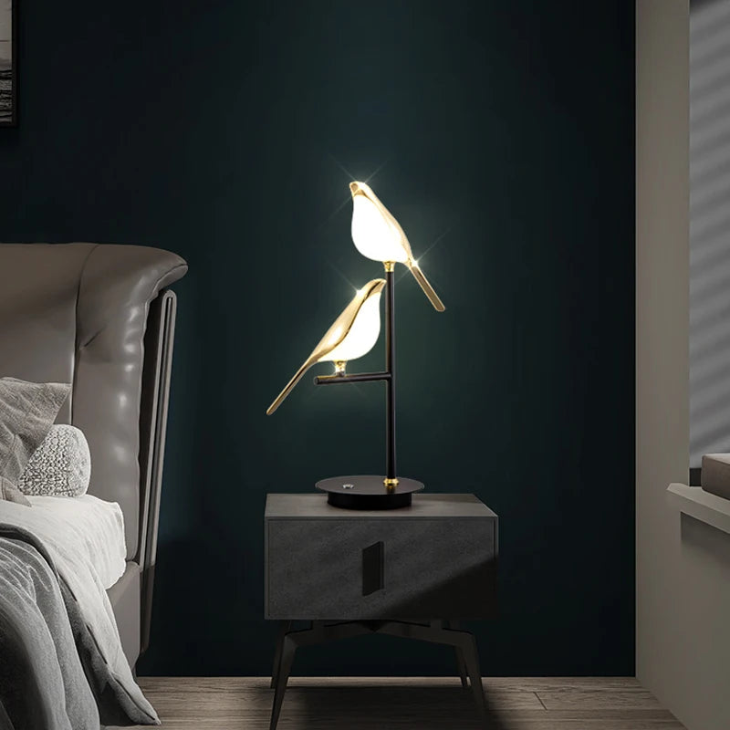 Nomi LED floor lamp postmodern bird golden electroplated luxury reading light - vue 4 sur 16