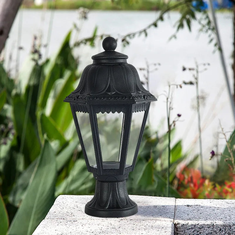 Italian design hexagonal column outdoor lamp for villas, courtyards and walkways - vue 4 sur 7