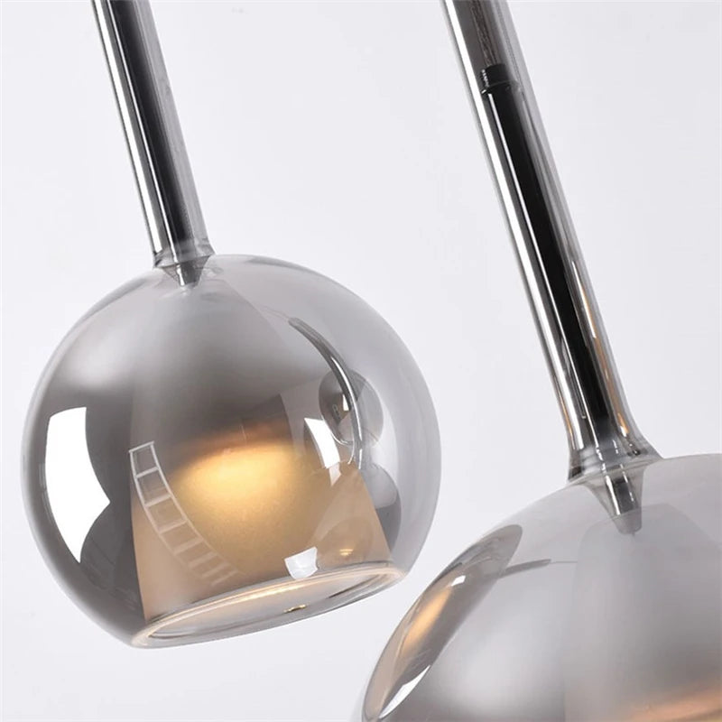 Modern nordic glass pendant light for elegant interiors - vue 3 sur 9
