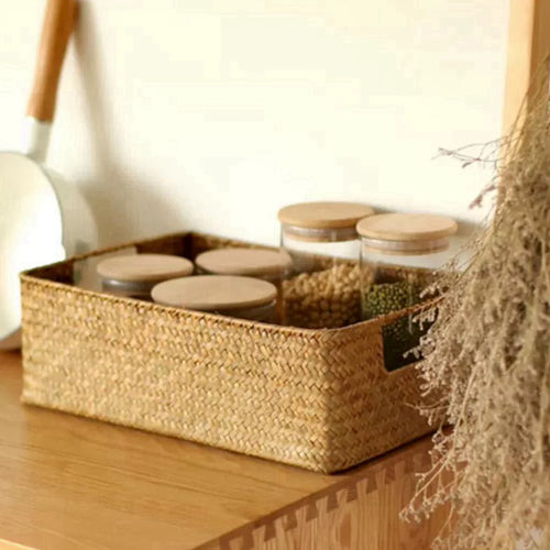 large woven seagrass basket for storage and decoration - vue 5 sur 10
