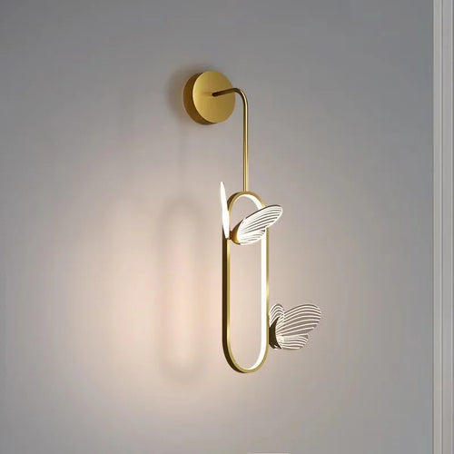 Modern romantic butterfly acrylic wall light - vue 2 sur 17