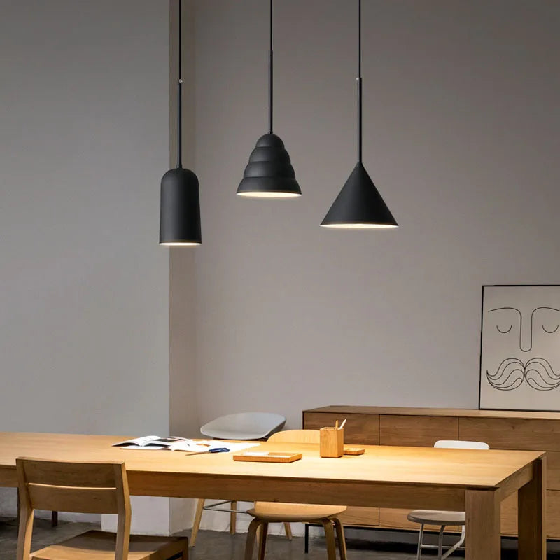 Nordic decorative pendant light for creative indoor lighting - vue 3 sur 14