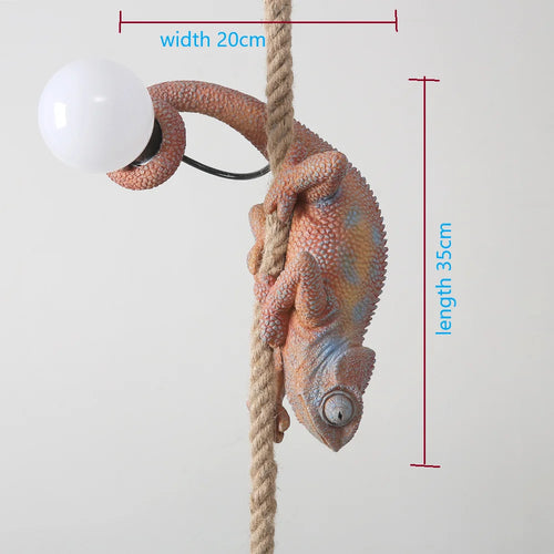 Chameleon resin pendant light for modern artistic decor - vue 11 sur 10
