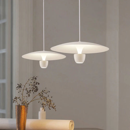 Modern minimalist Nordic-style chandelier for interior decoration - vue 4 sur 10