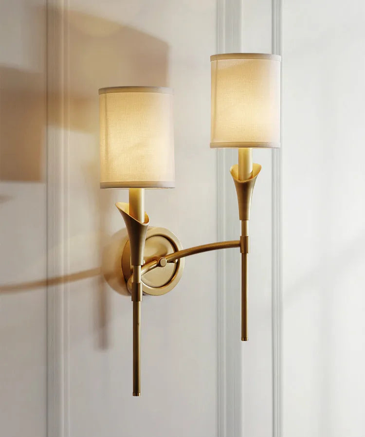 Antique wall light with calla lilies for interior decoration - vue 2 sur 8