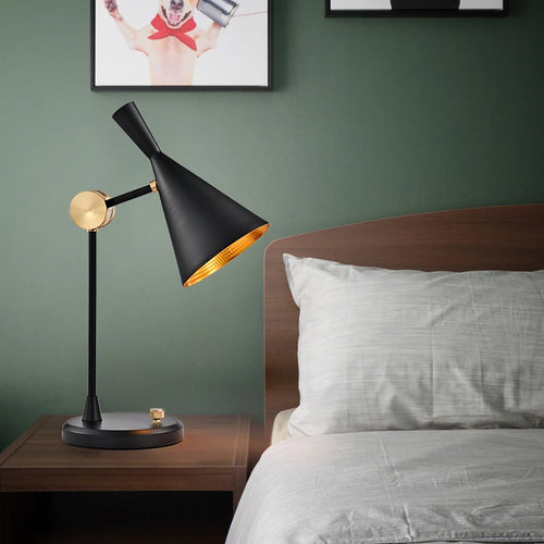 Creative bedside lamp with retro industrial style for interiors - vue 2 sur 7