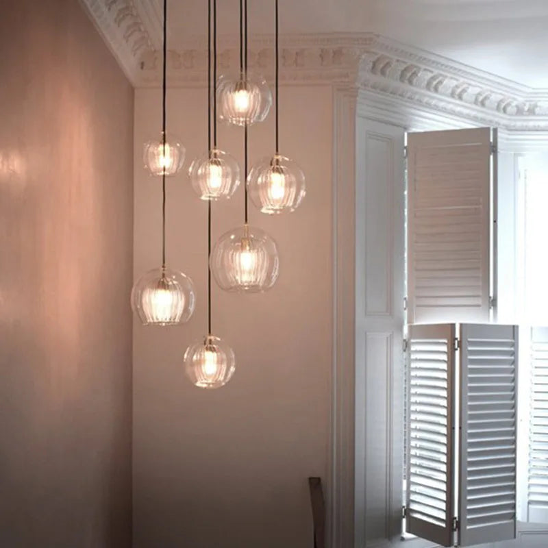 Luxury glass pendant light for modern interiors - vue 3 sur 8
