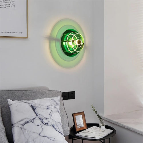 modern acrylic wall light for bright interiors - vue 4 sur 12
