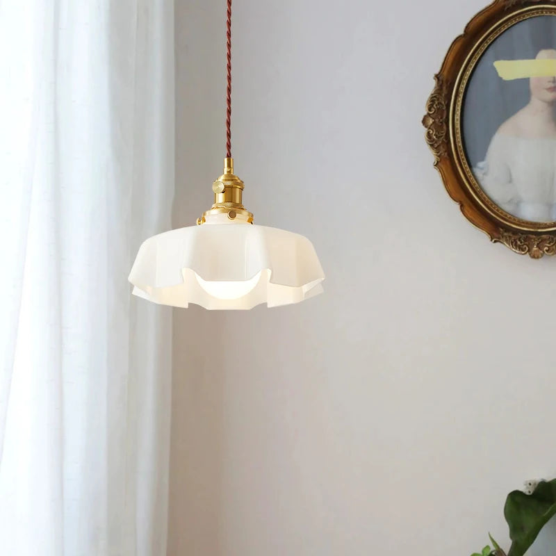 Simple pleated chandelier for interior decor soft lighting - vue 4 sur 17