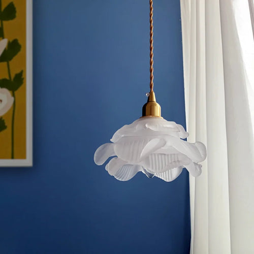 Retro brass and glass petal pendant light for interior decoration - vue 4 sur 10