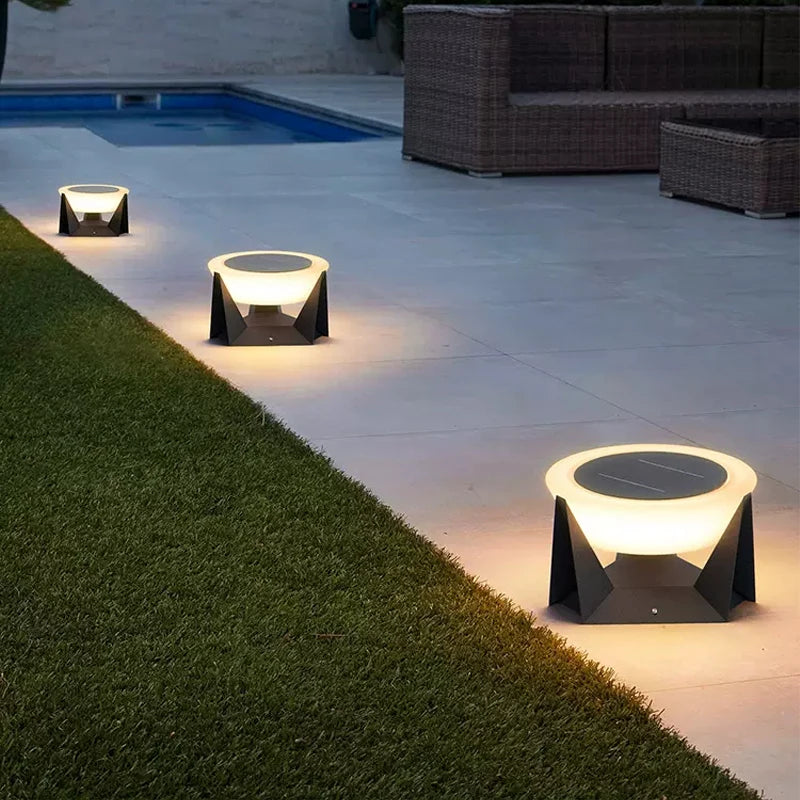 Solar LED garden and outdoor decorative lamp - vue 6 sur 12