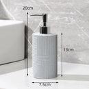 elegant and lightweight European luxury bathroom accessories