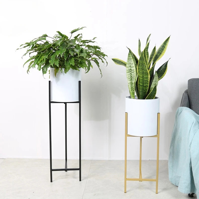 Nordic ceramic flower pot with decorative metal shelf