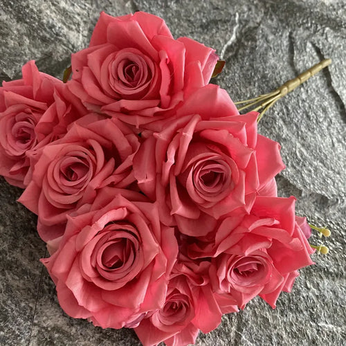Artificial silk rose for decoration and wedding photography - vue 16 sur 22