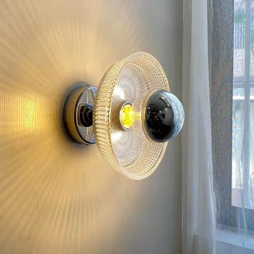 Modern glass wall lights for elegant retro décor - vue 2 sur 8
